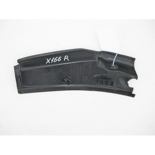 Mercedes-Benz A1666900264 Накладка проёма крышки багажника нижняя правая GL GLS X166