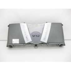 A1370900401 Decorative engine cover M137 V12 with air filter housing CL C215 S-class long V220
