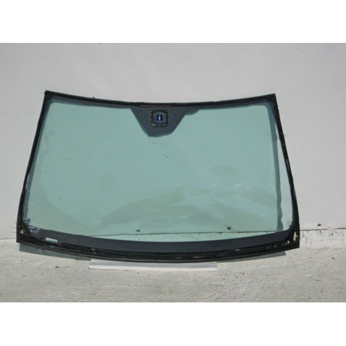 AGC 43R-000983 5364AGSMVZ1K Лобовое стекло C-Class W204 AGC