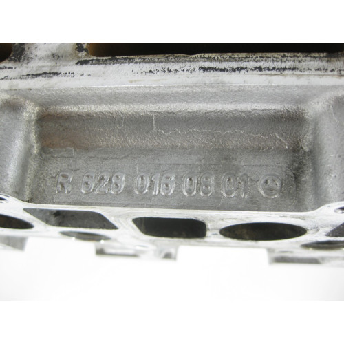 Mercedes-Benz A6280101120 R6280160801 Правая головка блока цилиндров двигателя OM628