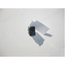 A2129059200 Кнопка открытия багажника на водительской двери чёрная E-Class W212 С-Class W204 CLS C218 SL R231 CLA C117