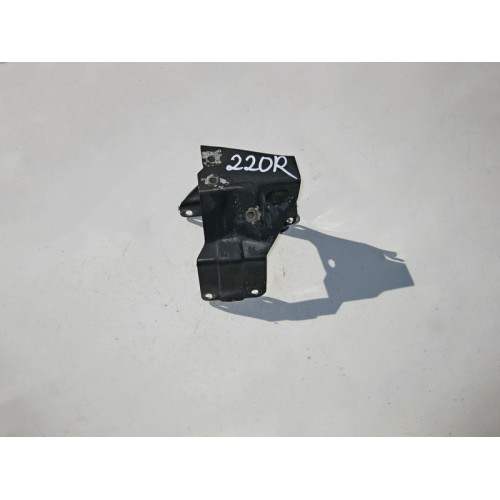 Mercedes-Benz A2206204814 Кронштейн правой фары на усилителе бампера S-Class W220