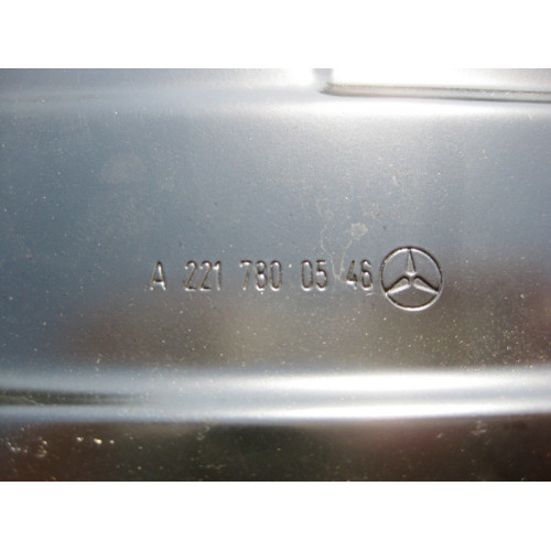 Mercedes-Benz A2217800546 Усиление - элемент жёсткости по центру панорамной крыши S-Class W221
