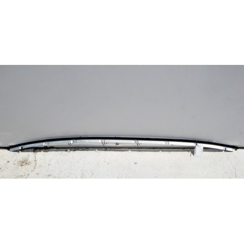 Mercedes-Benz A2217840106 Левая уплотнительная планка под молдингом панорамной крыши S-Class W221