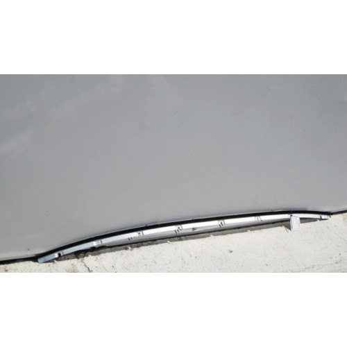Mercedes-Benz A2217840106 Левая уплотнительная планка под молдингом панорамной крыши S-Class W221