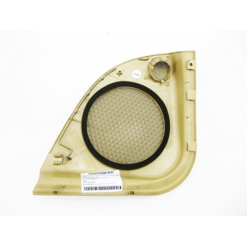 Mercedes-Benz A2197370288 8K67 Накладка динамика бежевая на карте задней правой двери CLS C219