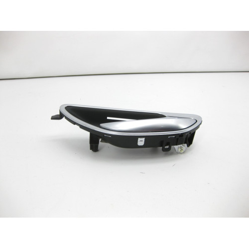 Mercedes-Benz A2057600400 9051 Внутрення ручка черная открытия задней правой двери C-Class W205 GLC X253 EQC N293 C-class Estate S205 GLC Coupe C253