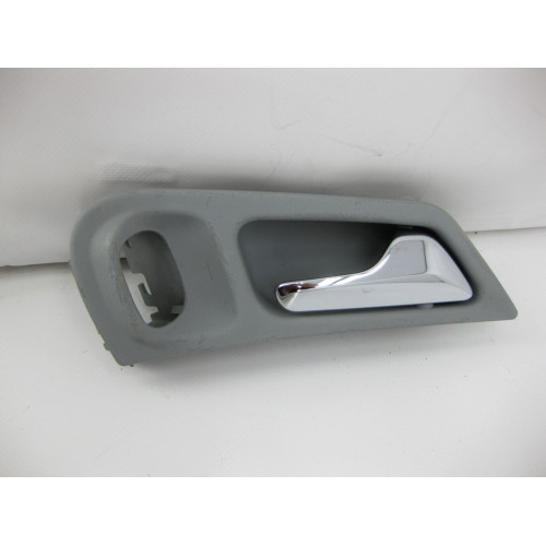Mercedes-Benz A2037370488 7213 Внутрення ручка открытия задней правой двери серая C-class W203 C-class S203