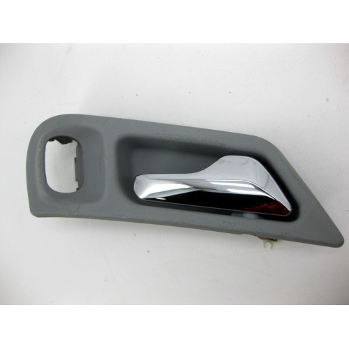 Mercedes-Benz A2037370488 7213 Внутрення ручка открытия задней правой двери серая C-class W203 C-class S203
