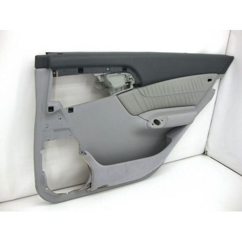 Mercedes-Benz A2207302470 7D44 Карта задней правой двери кожа цвет серый S-class long V220