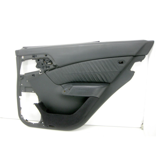 Mercedes-Benz A2207309662 9D15 Карта задней правой двери кожа цвет "антрацит" S-class short W220