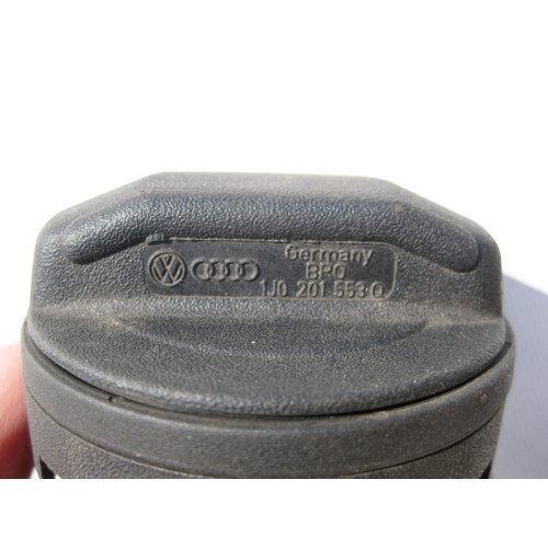 VAG 1J0201553Q Крышка топливозаливной горловины VW Audi Seat Skoda