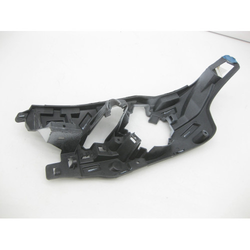 BMW 51117338564 Кронштеїн туманки в передньому бампері праворуч X4 F26