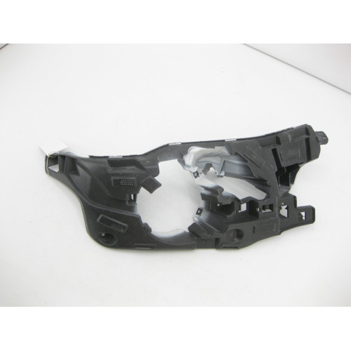 BMW 51117338564 Кронштеїн туманки в передньому бампері праворуч X4 F26