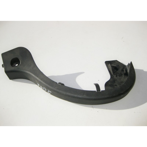 Mercedes-Benz A2048210289 Накладка правой петли крышки багажника C-Class W204