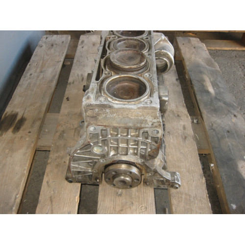VAG 030103019 Cylinder block with pistons and crankshaft 1.4L R4 16V