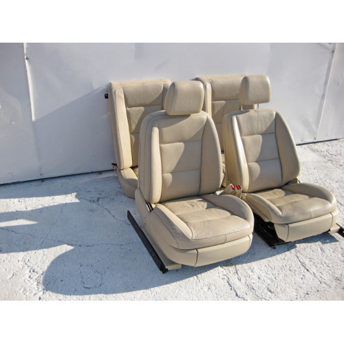 Mercedes-Benz Комплект бежевых кожаных сидений S-Class W221 (2005-2012)