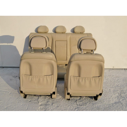 Mercedes-Benz Комплект бежевых кожаных сидений E-Class W211 седан (2002-2009)