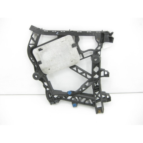 Mercedes-Benz A1668801201 Кронштейн заднего бампера слева GL/GLS X166