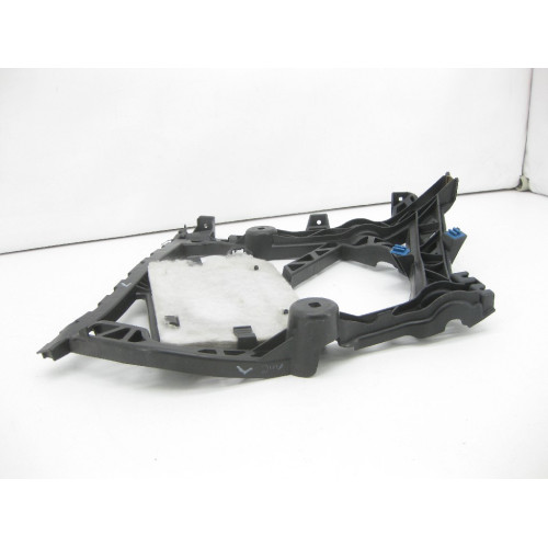 Mercedes-Benz A1668801201 Кронштейн заднего бампера слева GL/GLS X166