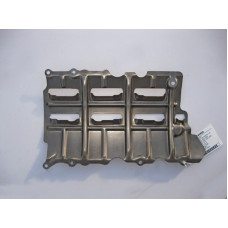 A2640140400 Engine oil deflector M270 M274 R4 1.6L M264 1.5L C-Class W204 W205 E-Class W213 C238 CLS C257 B-Class W246