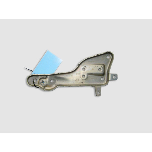 Mercedes-Benz A6510901041 Кронштейн байпасного клапана для двигателя OM651 R4 2.2 cdi