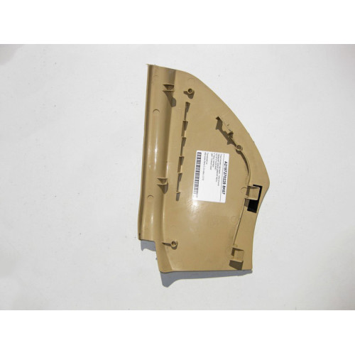Mercedes-Benz A2197270228 8K67 Пластиковая накладка - треугольник бежевый передней правой дверной карты CLS C219