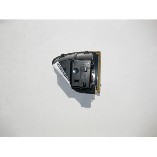 Mercedes-Benz A2198100230 8L26 Пепельница дверной карты бежевая задней правой двери CLS C219