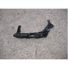 A1666200591 Рамка под левую фару GL X166