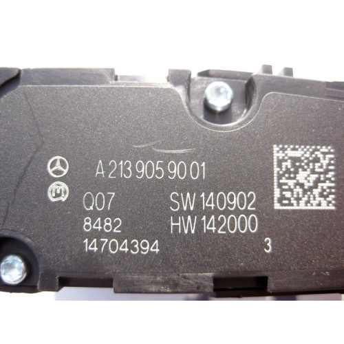 Mercedes-Benz A2139059001 Блок кнопок: парктроник, режимы АКП "Dynamic", автопарковка C-Clas W205