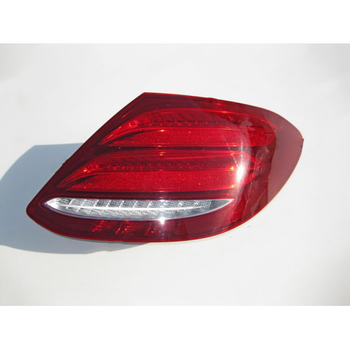 Mercedes-Benz A2139067800 Фонарь задний правый E-Class W213