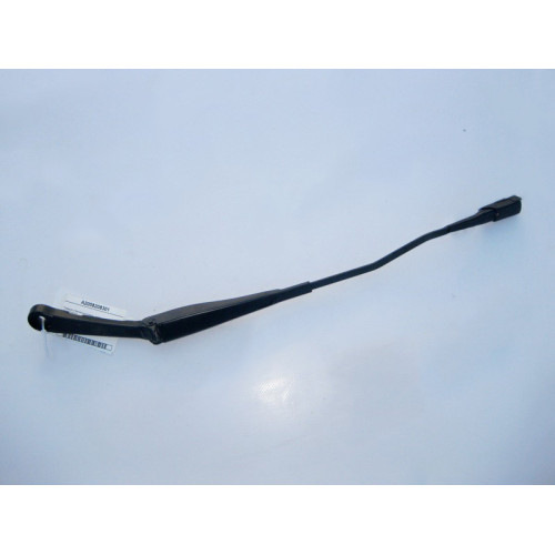 Mercedes-Benz A2058208301 Поводок стеклоочистителя - дворника левый C-Class W205