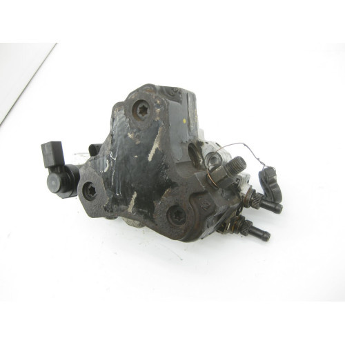Mercedes-Benz A6110701401 Fuel injection pump OM646 OM647