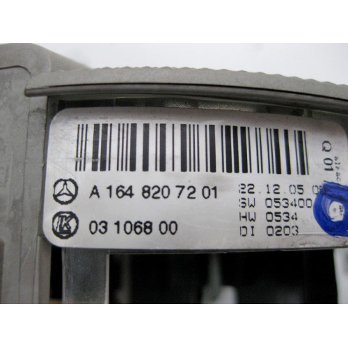 Mercedes-Benz A1648207201 Плафон потолочный передний серый ML W164 GL X164 R-Class W251