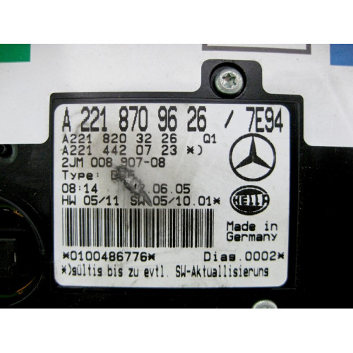 Mercedes-Benz A2218709626 7E94 Плафон потолочный передний серый под люк S-Class W221