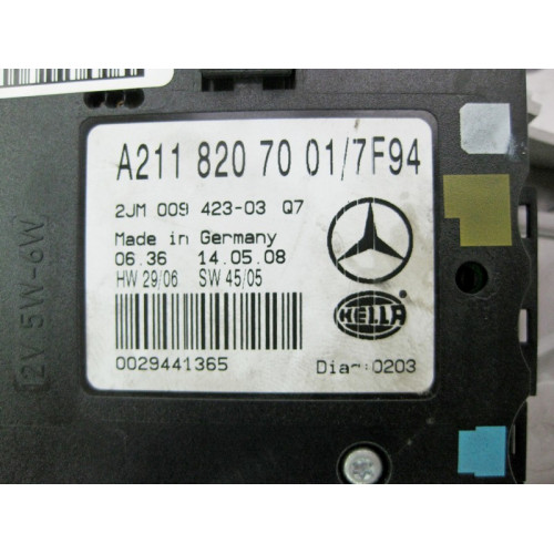 Mercedes-Benz A2118207001 7F94 Плафон потолочный передний серый E-Class W211