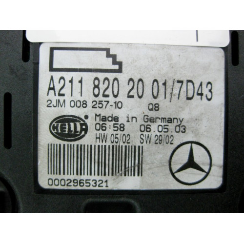 Mercedes-Benz A2118202001 7D43 Плафон потолочный задний серый E-Class W211 CLS C219