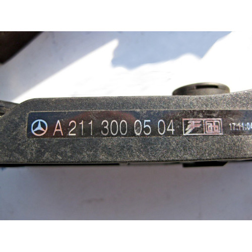 Mercedes-Benz A2113000504 Педаль газа E-Class W211 CLS C219 Англия