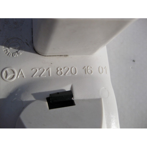 Mercedes-Benz A2218201601 + A2218252810 9051 Плафон задней правой потолочной ручки чёрный S-Class W221