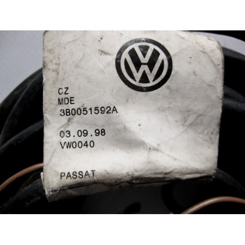 VAG 3B0051592A Жгут электропроводов CD-чейнджера VW Passat B5+
