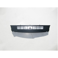 A1668702010 Блок кнопок: аварийка, парктроник, ECO ML W166 GL X166