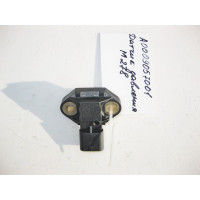 A0009057001 Датчик давления топливных паров для двигателя M278 V8 4.0 4.6л