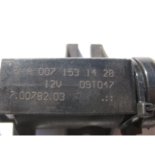 Mercedes-Benz A0071531428 Клапан управления давлениям нагнетаемого воздуха для двигателя OM651 R4 2.2 cdi