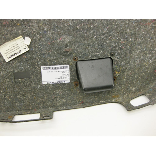 Mercedes-Benz A2116901841 9F08 Обшивка крышки багажника чёрная E-Class W211
