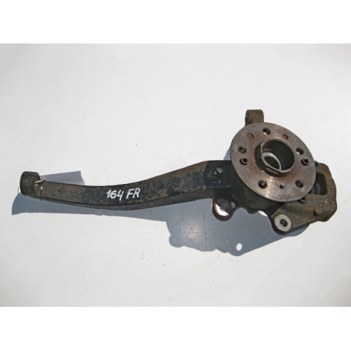 Mercedes-Benz A1643302220 Поворотный кулак передний правый со ступицей ML W164