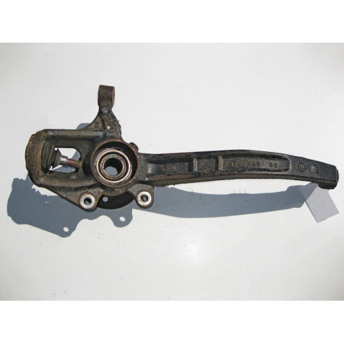 Mercedes-Benz A2513301420 Поворотный кулак передний правый со ступицей R-Class W251