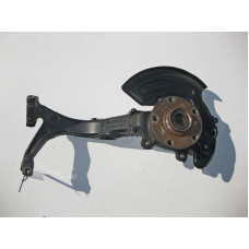 8D0407258 AM Поворотный кулак передний правый со ступицей VW Passat B5+