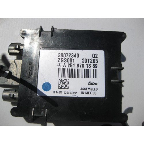 Mercedes-Benz A2518701889 Антенный усилитель ML W164 R-Class W251