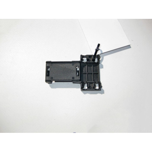 Mercedes-Benz A0109887878 Скоба антенного разветвителя S-Class W220