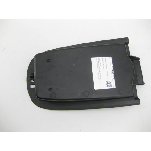 Mercedes-Benz A1646801252 Вещевое отделение в подлокотнике верхнее ML W164 GL X164
